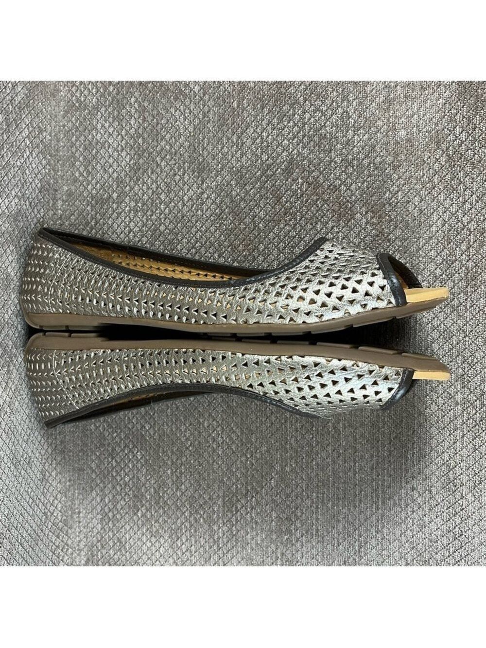 LL BEAN Gold Brown Ballet Flats Open Toe Flat Size 10 LIKE NEW - Picture 11 of 15